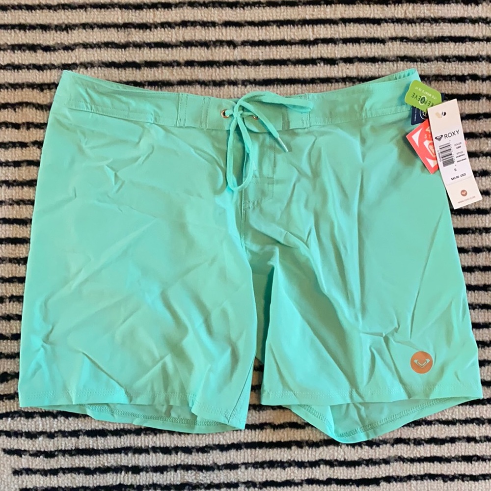 BNWT ROXY 7” Boardshorts in Seafoam surf swim shorts Womens